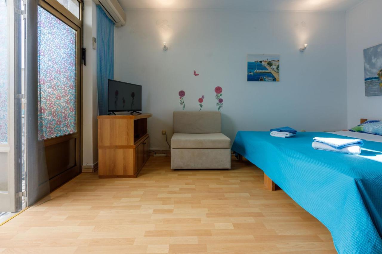 Apartments Budzyn نوفي فينودولسكي المظهر الخارجي الصورة