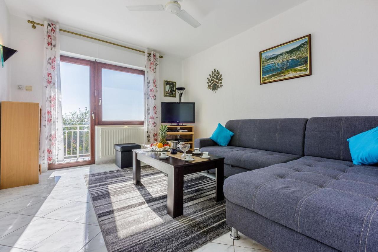 Apartments Budzyn نوفي فينودولسكي المظهر الخارجي الصورة